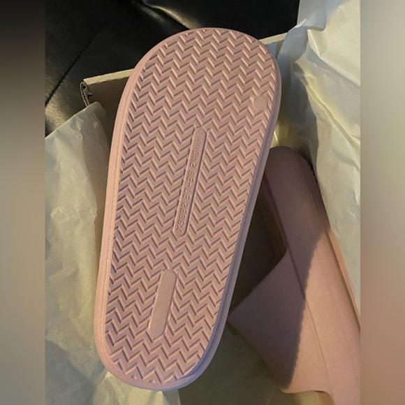 🆕 J-SLIDES Beach “Squish” Platform Pink Slides Sandals BNIB - Picture 9 of 10